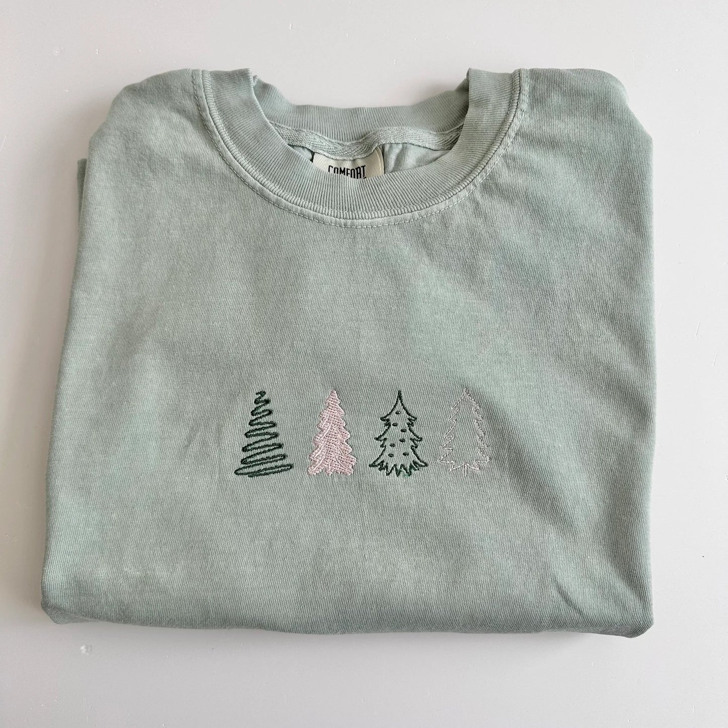Minimal Christmas Tree Tee